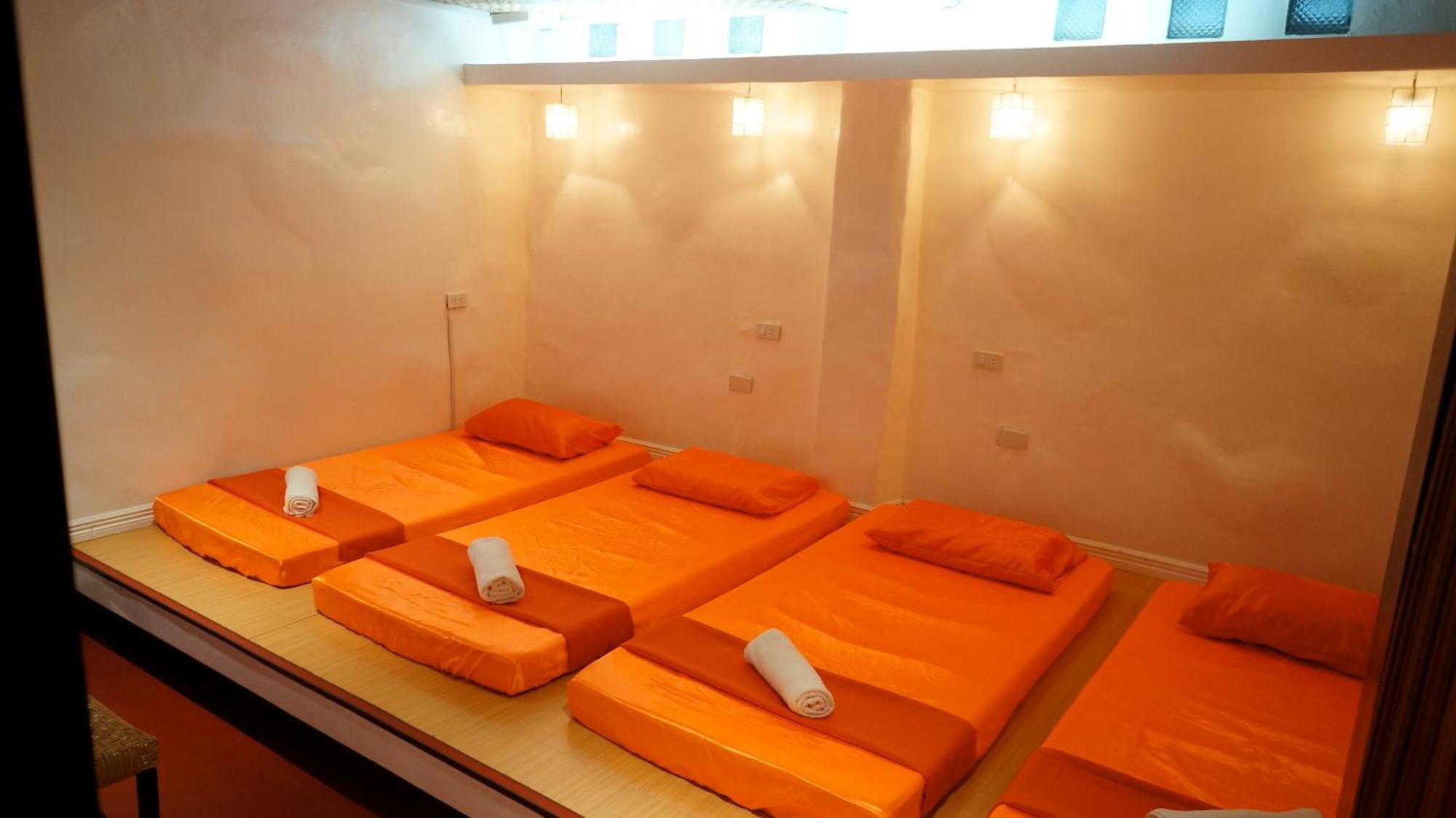 Orange Mangrove Pension House By Sms Hospitality Puerto Princesa Pokoj fotografie