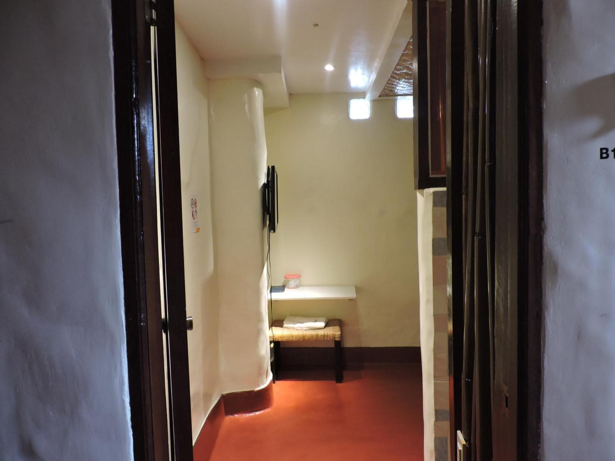 Orange Mangrove Pension House By Sms Hospitality Puerto Princesa Pokoj fotografie